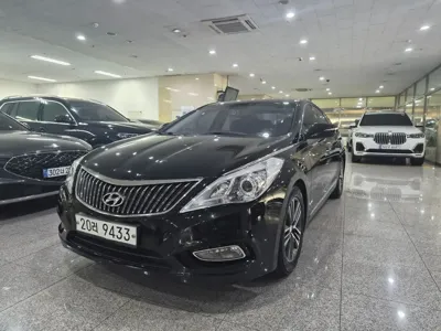 Hyundai Grandeur · 2013 год