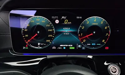 Mercedes-Benz AMG GT 2022, 41825 км, за 79500000 KRW - фото 8