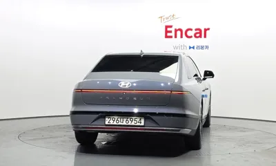 Hyundai Grandeur 2024, 4428 км, за 32600000 KRW
