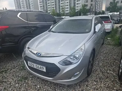 Hyundai Sonata · 2012 год