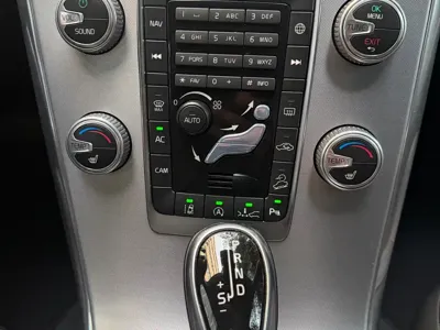 Volvo XC60 2016, 112000 км, за 53500 CNY - фото 16