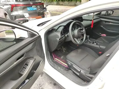 Mazda 3 Axela 2021, 55400 км, за 58300 CNY - фото 13