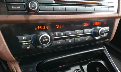 BMW 5-Series 2015, 127085 км, за 12300000 KRW - фото 16