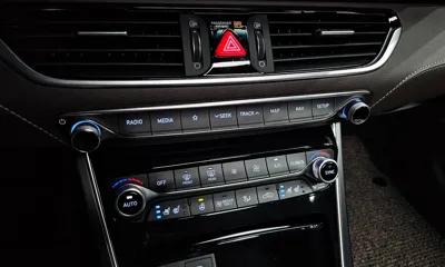 Hyundai Grandeur 2019, 48284 км, за 26200000 KRW - фото 32