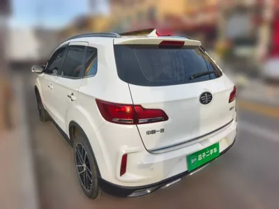 Bestune X40 2018, 139400 км, за 21026.12 CNY