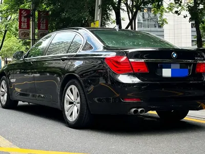 BMW 7 Series 2009, 180000 км, за 29800 CNY