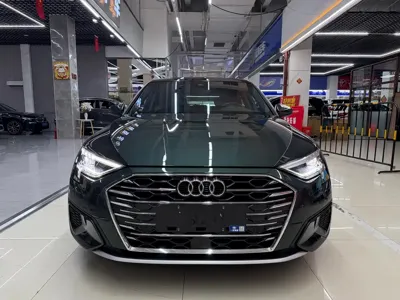 Audi A3 2023, 24000 км, за 156800 CNY