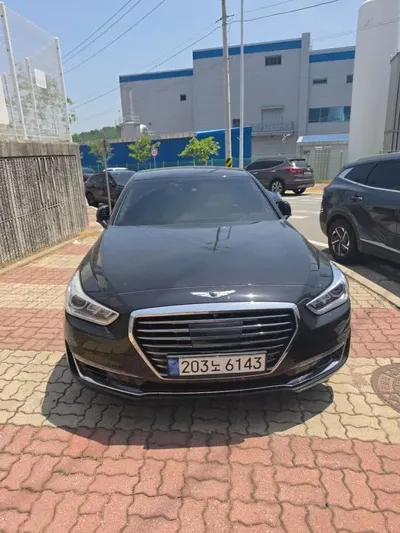 Genesis EQ900 · 2018 год