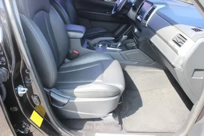 KG_Mobility_Ssangyong Rexton 2019, 123380 км, за 13300000 KRW - фото 11