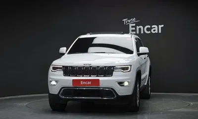 Jeep Cherokee 2017, 77115 км, за 15900000 KRW