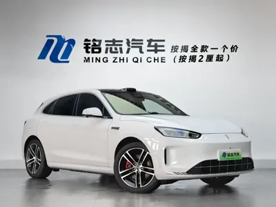 AITO 问界 AITO M5 2025, 13899 км, за 172800 CNY - фото 4