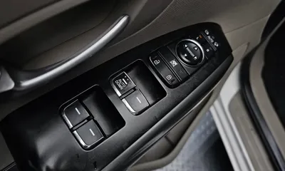 Kia Canival 2018, 243868 км, за 6200000 KRW - фото 16