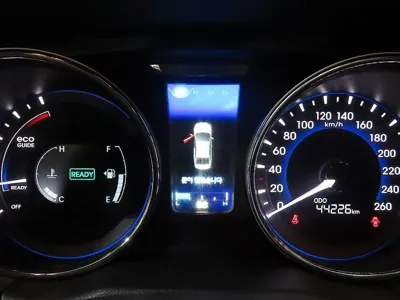 Hyundai Sonata 2014, 44218 км, за 7100000 KRW - фото 9