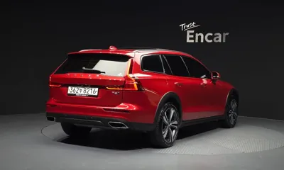 Volvo V60 2020, 39794 км, за 29500000 KRW