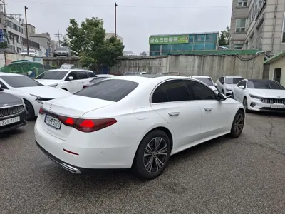 Mercedes-Benz E-Class 2024, 7235 км, за 74800000 KRW