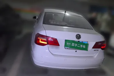 Volkswagen Jetta 2015, 91700 км, за 31728.16 CNY - фото 6