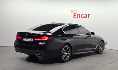 BMW 5-Series 2021, 121449 км, за 37300000 KRW