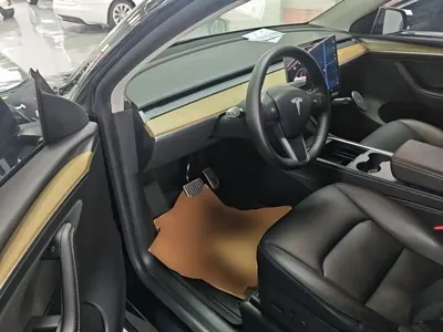 Tesla Model Y 2021, 125300 км, за 125600 CNY - фото 16