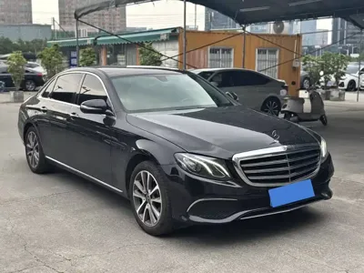 Mercedes-Benz E-Class 2020, 120000 км, за 155800 CNY