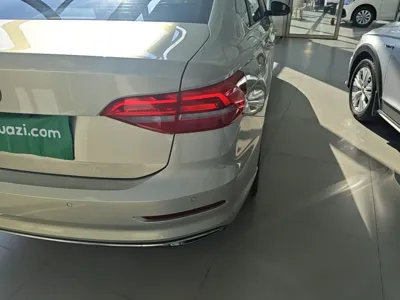 Volkswagen Lavida 2019, 90500 км, за 64788.13 CNY - фото 7