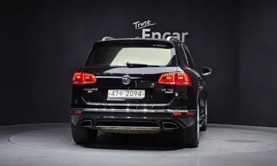 Volkswagen Touareg 2016, 197115 км, за 18900000 KRW