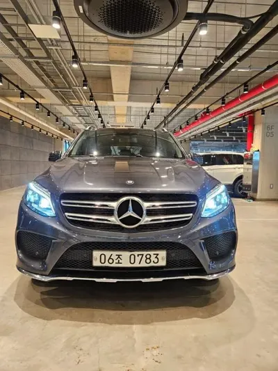 Mercedes-Benz GLE-Class · 2016 год