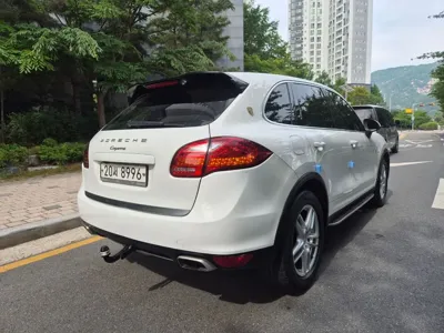 Porsche Cayenne 2012, 258510 км, за 9700000 KRW