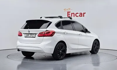 BMW 2-Series 2016, 92499 км, за 12800000 KRW