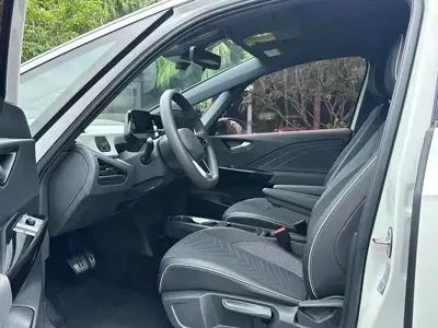 Volkswagen ID.3 2024, 20000 км, за 73800 CNY - фото 4