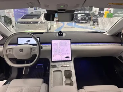 Nio ET7 2025, 3000 км, за 288000 CNY