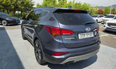 Hyundai Santafe 2017, 121559 км, за 12700000 KRW