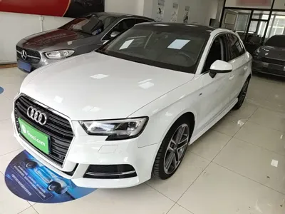 Audi A3 2018, 80700 км, за 53200 CNY - фото 1