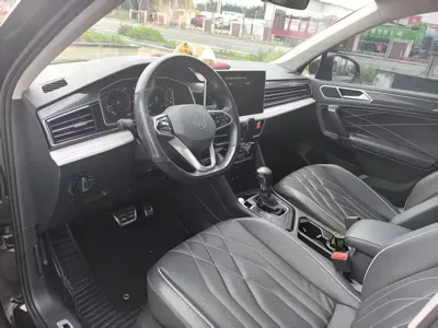 Volkswagen Tiguan L 2022, 40000 км, за 95000 CNY