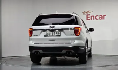 Ford Explorer 2018, 74981 км, за 18400000 KRW