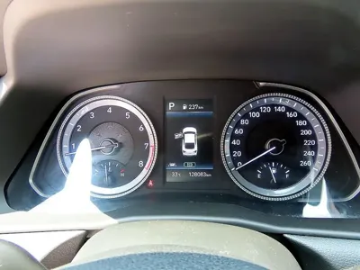 Hyundai Sonata 2022, 128080 км, за 19990000 KRW - фото 9
