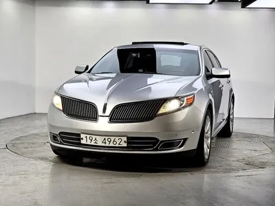 Lincoln MKS · 2014 год