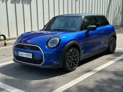 MINI Cooper · 2025 год