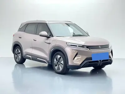 BYD Yuan Up 2024, 25400 км, за 75800 CNY