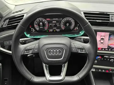Audi Q3 2022, 21300 км, за 187000 CNY