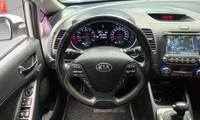 Kia K3 2014, 128670 км, за 5900000 KRW - фото 13