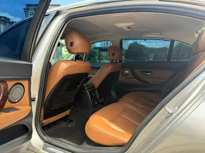BMW 3 Series 2014, 170000 км, за 43800 CNY - фото 6
