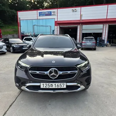 Mercedes-Benz GLC-Class · 2023 год