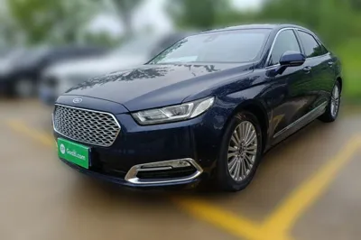 Ford Taurus · 2017 год