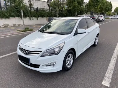 Hyundai Verna 2016, 60000 км, за 22799 CNY - фото 1