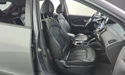 Hyundai Tucson 2015, 64609 км, за 8000000 KRW - фото 12