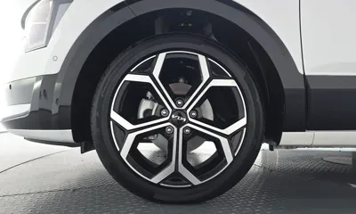 Kia Niro 2026, 13953 км, за 32200000 KRW - фото 5