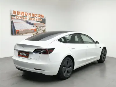 Tesla Model 3 2020, 70700 км, за 115800 CNY