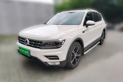 Volkswagen Tiguan L · 2017 год