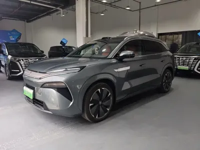 BYD 唐L · 2025 год