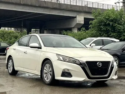 Nissan Teana 2019, 100000 км, за 52800 CNY